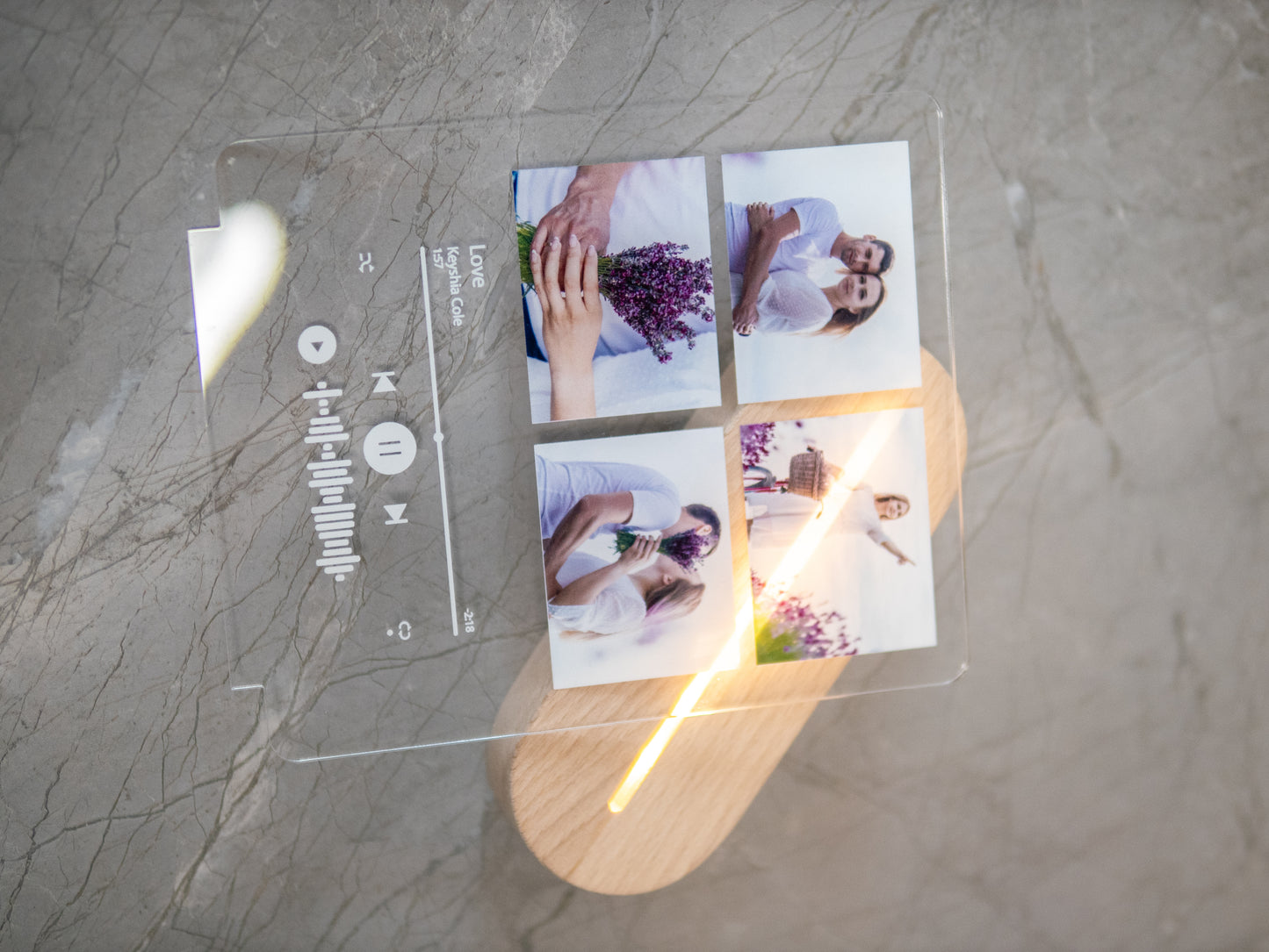 Music Night Light with 4 Photo and Keychain