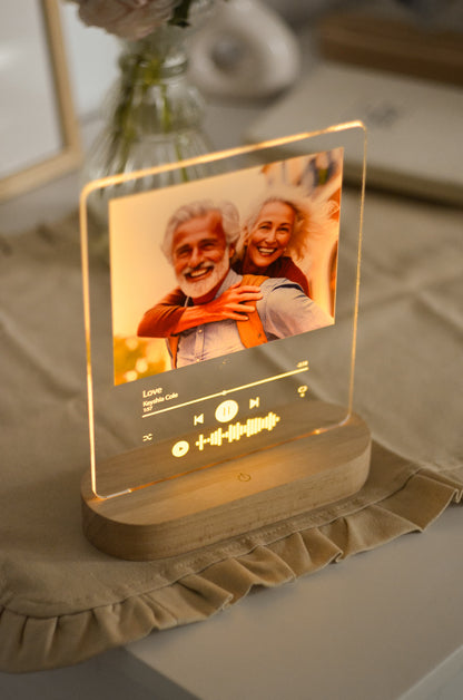 Music Night Light with Keychain