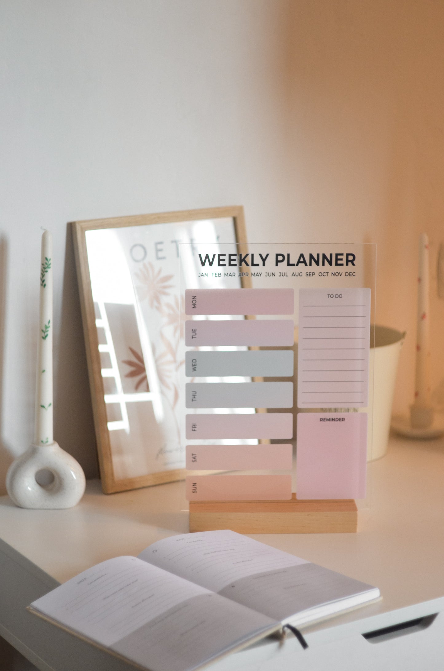 Acrylic Weekly Planner with RGB Stand