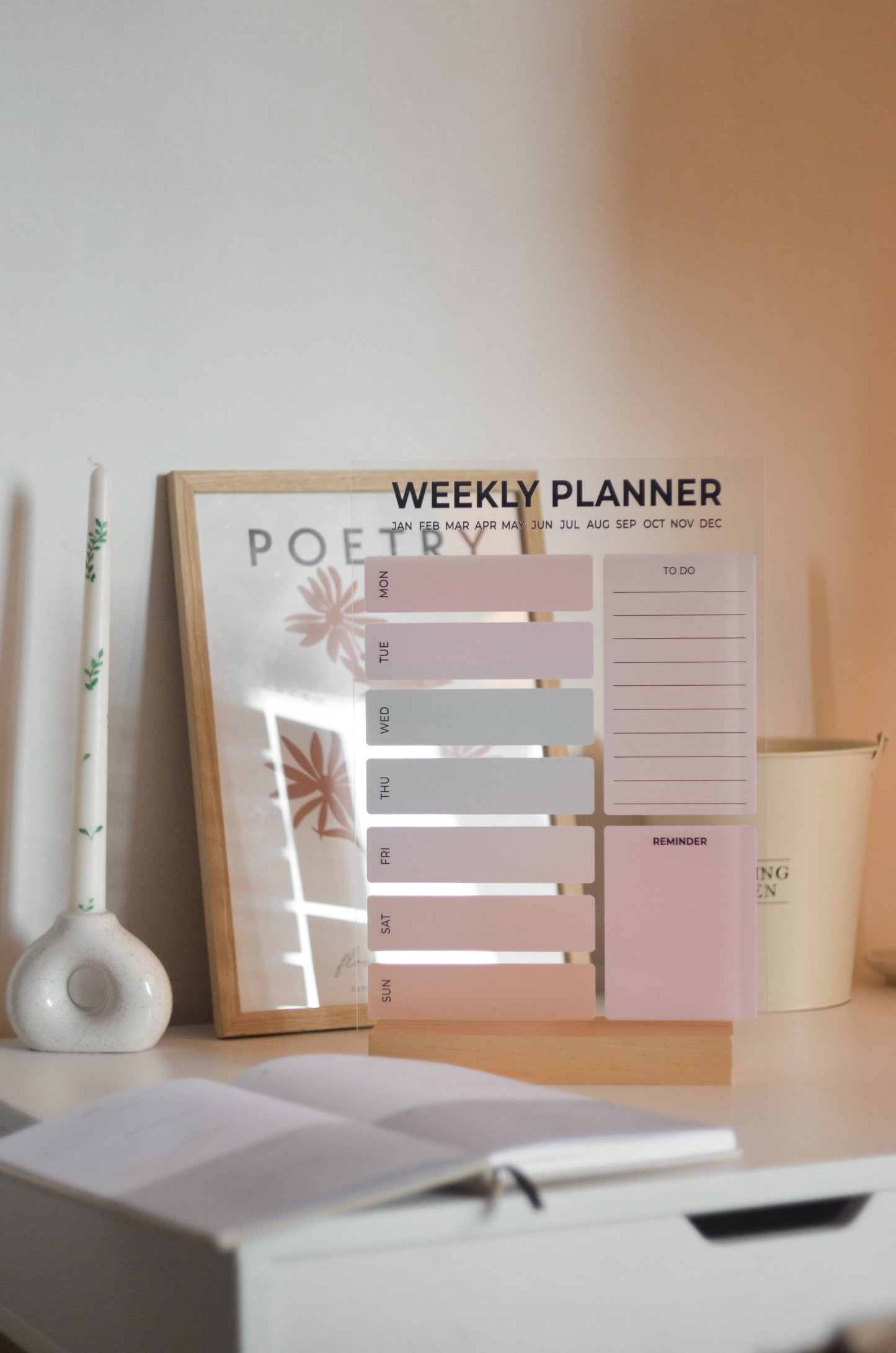 Acrylic Weekly Planner with RGB Stand